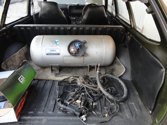 ขายชูดแก๊สหัวฉีดพร้อมถัง 64ลิตร ราคา 3800 บาท