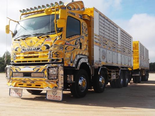 อู่อินเตอร์ สระแก้ว รับต่อกระบะและทำสี รถ 10 ล้อ 6 ล้อ สนใจติดต่อได้ที่ 081-9832626(เฮียโชค)