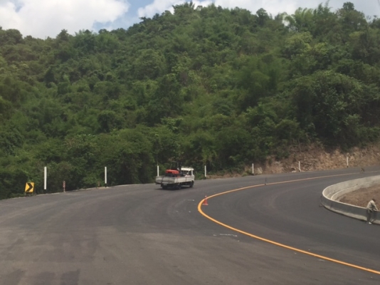 ขายฟอร์คลิฟต์TOYOTA  5FD40 , 4 TON ดีเซล ,( เทสโดยยกรถ 3ตันหนัก 4800 KG สบายๆๆๆ ), SIDE FORKSHIFT ,เสาสูง 3.5 M ( รับประกันเครื่องยนต์และระบบ 3 เดือน ) สภาพพร้อมใช้งาน ++ เรานำเข้าโดยตรงครับขายปลีกในราคาขายส่งครับ!!