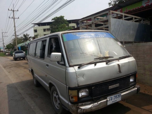 รถตู้ Toyota ติดแก๊ส เครื่องดี ภายในสวย รถพร้อมใช้