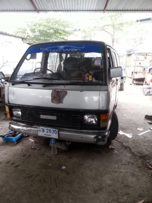 รถตู้ Toyota ติดแก๊ส เครื่องดี ภายในสวย รถพร้อมใช้