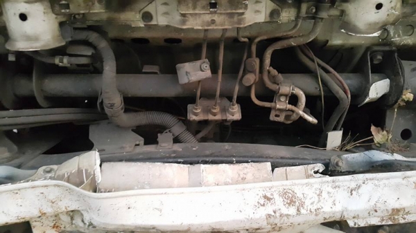 ISUZU ELF NPR150 ปี10 รถหกล้อ เครื่องเกียร์สวย มีคอกเรียบร้อย