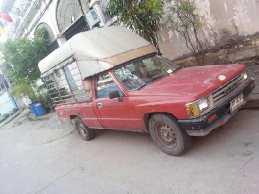 Toyota ฮีโร่ คัซซีสวย เครื่องดี รถมือเดียว รถพร้อมใช่