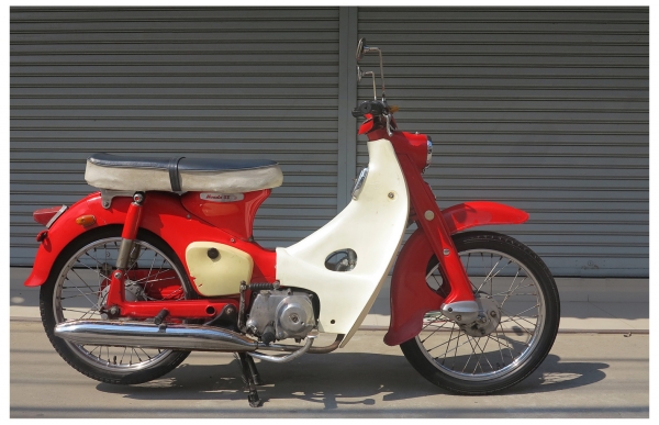 Honda C100 ไฟตก สีแดงๆ Honda C100 ไฟตก สีแดงๆ