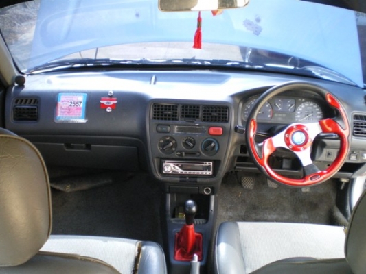 Type-Z เครื่อง V-tec เปลี่ยนมานะครับ แอร์เย็น ช่วงล่างดี ปรับข้างไฟฟ้า กุญแจรีโมทด้วย