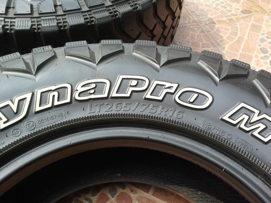 ขายครับ hankook m/t 265/75/16 สภาพดี ราคา 4500 ขายครับ hankook m/t 265/75/16 สภาพดี ราคา 4500