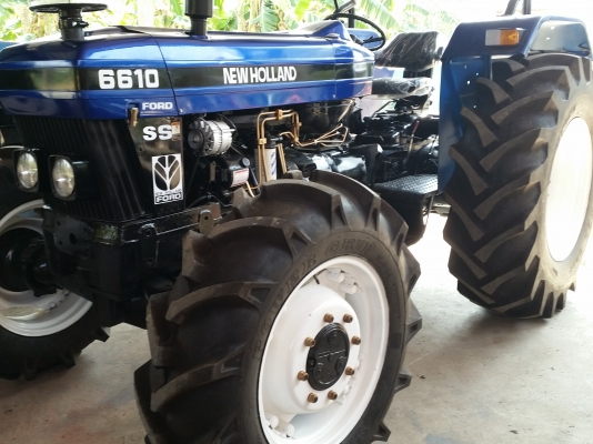 ขายรถไถฟอร์ด  FORD  NEWHOLLAND  6610S 4WD