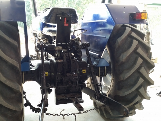 ขายรถไถฟอร์ด  FORD  NEWHOLLAND  6610S 4WD