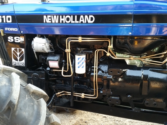 ขายรถไถฟอร์ด  FORD  NEWHOLLAND  6610S 4WD