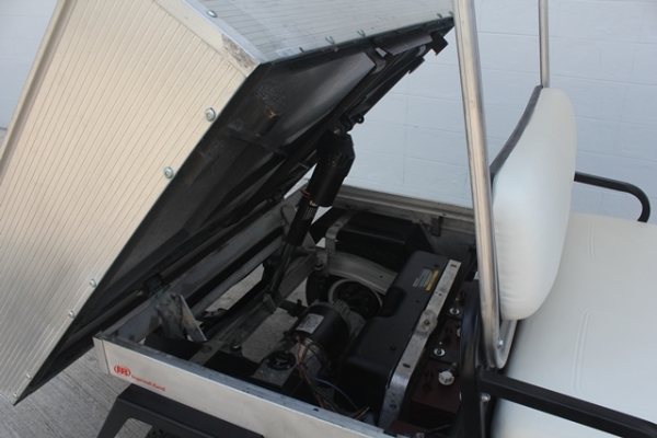 รถกอล์ฟไฟฟ้าอเนกประสงค์ (TURF 2) นำเข้าจาก USA