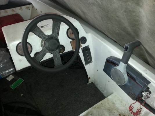 ขายเรือพร้อมเครื่อง 60 แรง ยามาฮ่า