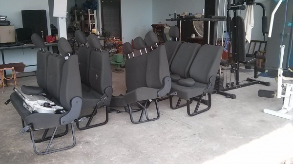 ขาย เบาะรถตู้ คอมมิวท์เตอร์ ของใหม่ +เเอร์บน