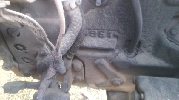 ขายรถนวดข้าวหกลอ้110แรงอิซูซุตู้สีแปดฟุต69000