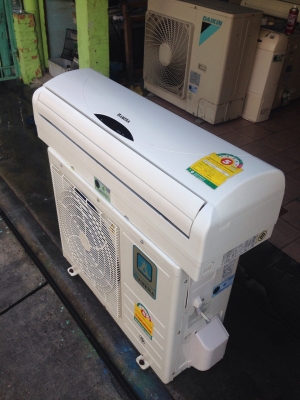 **** ขายแอร์ AMENA 13000 BTU สภาพสวย **** **** ขายแอร์ AMENA 13000 BTU สภาพสวย ****