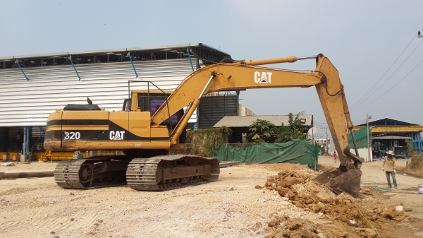 ขาย Cat 320 V 2