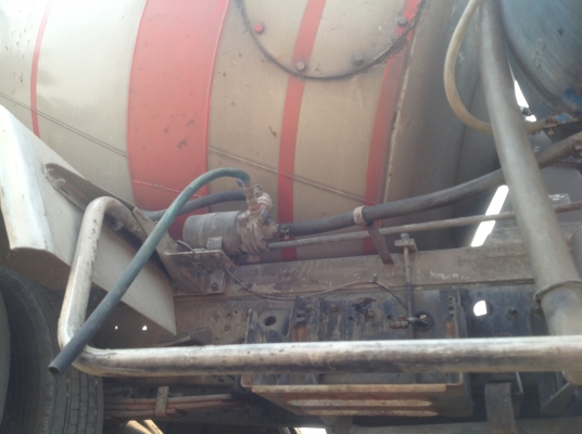 รถโม่ปูนเก่านอก 2.5 คิว HINO พวงมาลัยพาวเวอร์ เบรคทิฟฟี่ แอร์ รถโม่ปูนเก่านอก 2.5 คิว HINO พวงมาลัยพาวเวอร์ เบรคทิฟฟี่ แอร์