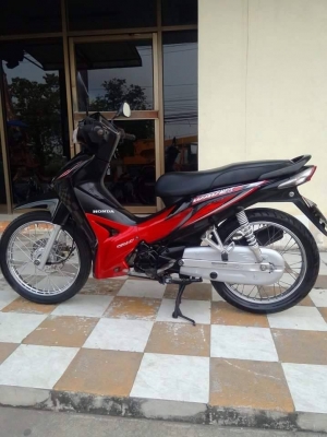 Wave 110 i สีดำแดง ปี 2556 รถสวยสภาพดีมาก คงทนต่อการใช้งาน ประหยัดน้ำมัน Wave 110 i สีดำแดง ปี 2556 รถสวยสภาพดีมาก คงทนต่อการใช้งาน ประหยัดน้ำมัน