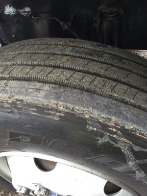 Isuzu Deca 320 สิบล้อหัวลาก 2 เพลา แมคโหลดรุ่น50 ปีทอง เครื่องดีเกียร์ดียางดี 10 เส้น พร้อมใช้งาน หัวเดิม