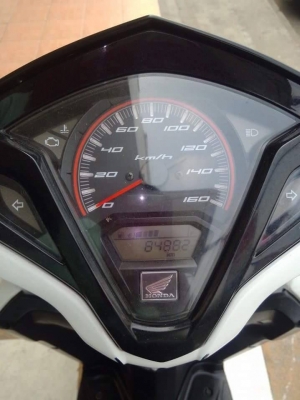 รุ่นใหม่ล่าสุด Click 125i สีน้ำเงิน ขาว รุ่น Tune up รถสวยวิ๊ง ประหยัดน้ำมัน