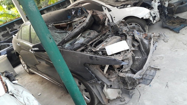 HONDA ACCORD 2.4 ปี 08 สีดำ ทะเบียนบุคคลโอนลอย HONDA ACCORD 2.4 ปี 08 สีดำ ทะเบียนบุคคลโอนลอย