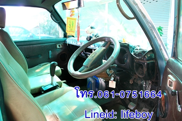 ขายรถตู้ TOYOTA HIACE คลาสสิค เครื่อง 1JZ ติดแก๊ส สนใจต่อรองได้