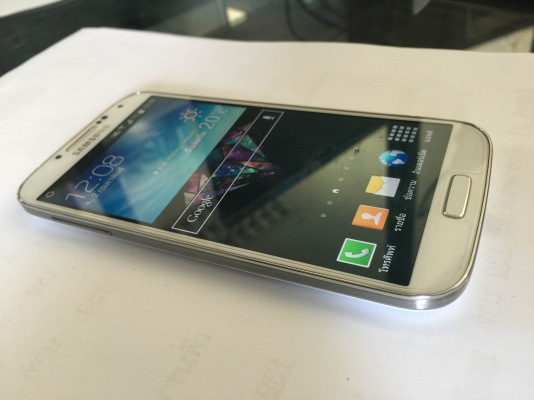 ขาย Samsung Galaxy S4 เครื่องยังมีประกัน