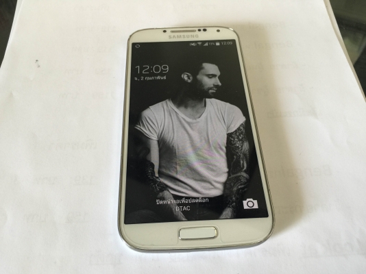 ขาย Samsung Galaxy S4 เครื่องยังมีประกัน