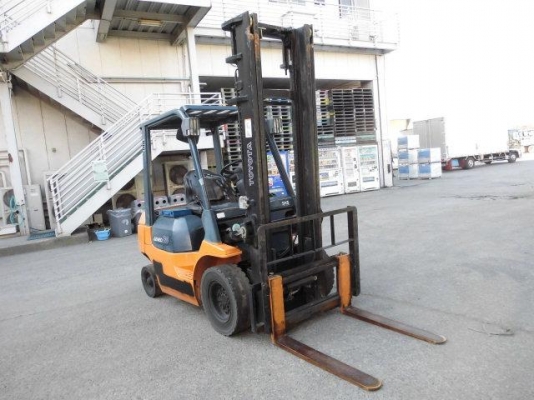 ขายฟอร์คลิฟต์ TOYOTA 7FG20   เสายกสูง 4 เมตร  ( Specs Japan ) SIDE SHIP , เกียร์ MT , เดิมแท้จากญี่ปุ่น !!!!