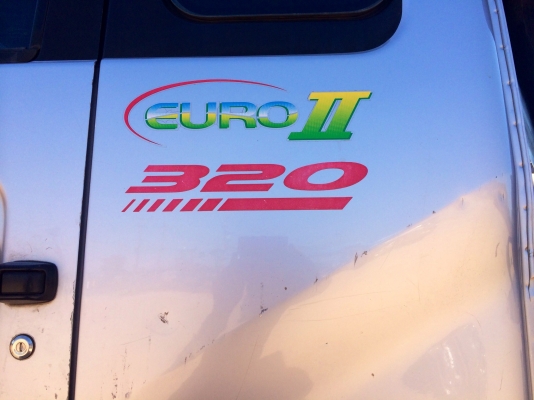 หัวลากนิสสัน 320 ยูโรทู สวยๆ