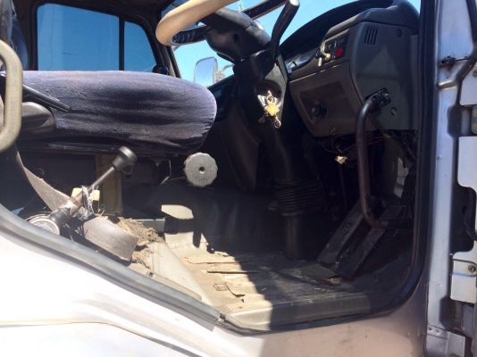 หัวลากนิสสัน 320 ยูโรทู สวยๆ