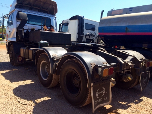 หัวลากนิสสัน 320 ยูโรทู สวยๆ