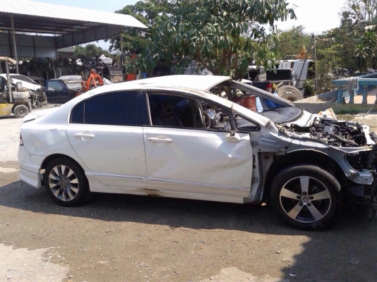 ฮอนด้านิวส์ซีวิค ตัวรองท๊อป ออโต้ AIRBAG ABS สภาพเครื่องติดได้ปกติถอดเเยกขายเป็นอะไหลทุกอย่าง ฮอนด้านิวส์ซีวิค ตัวรองท๊อป ออโต้ AIRBAG ABS สภาพเครื่องติดได้ปกติถอดเเยกขายเป็นอะไหลทุกอย่าง