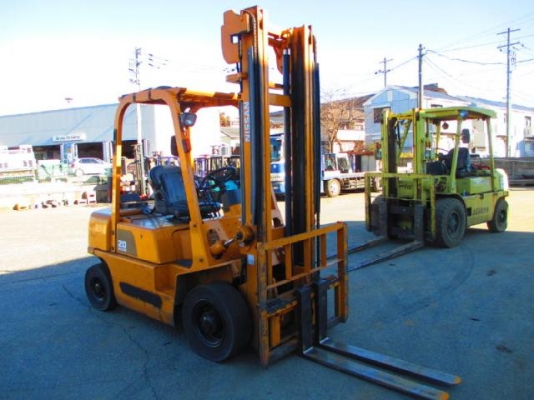 ขายฟอร์คลิฟต์ NISSAN  2.0 TON  ,  เกียร์ AT , SIDE SHIFT ,  เสายกสูง 4 เมตร ใช้งานประหยัด 2 ระบบ , สภาพเดิมแท้จากญี่ปุ่น