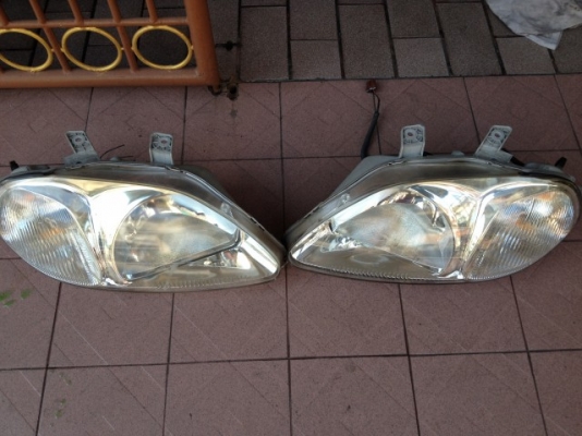 ไฟหน้า CIVIC ตาโตของเก่าญ๊่ปุ่นเเท้สภาพดี