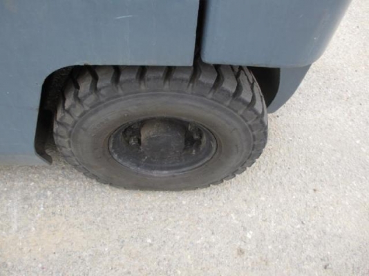 ขายฟอร์คลิฟต์ NISSAN  1.5 TON  ,  เกียร์ AT  เสายกสูง 4 เมตร GASOLINE , สภาพเดิมแท้จากญี่ปุ่น