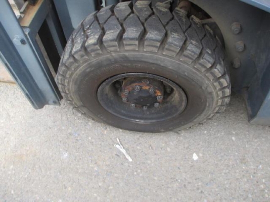 ขายฟอร์คลิฟต์ NISSAN  1.5 TON  ,  เกียร์ AT  เสายกสูง 4 เมตร GASOLINE , สภาพเดิมแท้จากญี่ปุ่น