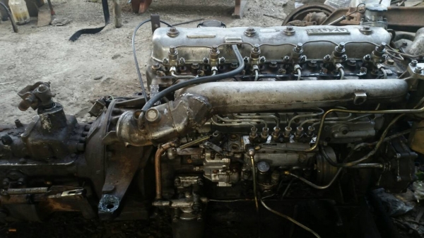 เครื่อง isuzu 6BD1 165 แรง พร้อมเกียร์ พร้อมใบคุ้มเครื่อง