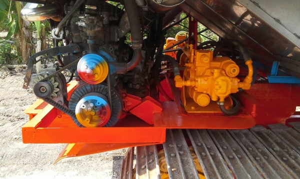 ขายรถเกี่ยวข้าววรพจน์การช่าง