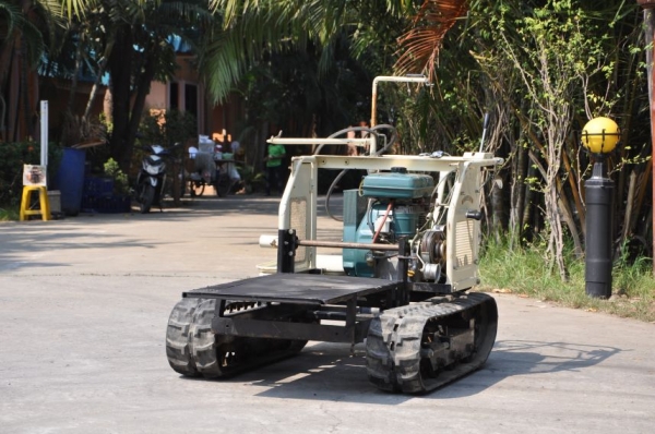 ขายรถบรรทุก ตีนตะขาบKUBOTA มีเกียร์ สภาพ เดิมญี่ปุ่น อะเนคประสงค์18,000เท่านั้น!!