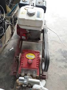 เครื่องพ่นยา 3 สูบเครื่อง 5.5  แรง