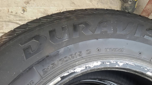 ยาง 215 70 15 ปี 11 คู่ล่ะ 1500