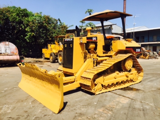 ขายรถแทรกเตอร์ดันดิน CAT D5M SN#7LR0XXXX สภาพสวยมาก พร้อมใช้งานทันที ใช้อะไหล่แท้จากศูนย์ฯ มีเล่มเอกสารจดทะเบียนพร้อมโอน