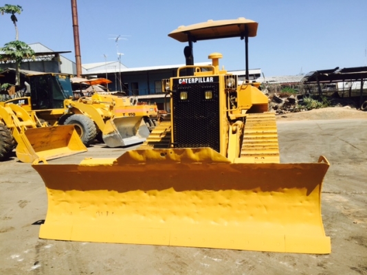 ขายรถแทรกเตอร์ดันดิน CAT D5M SN#7LR0XXXX สภาพสวยมาก พร้อมใช้งานทันที ใช้อะไหล่แท้จากศูนย์ฯ มีเล่มเอกสารจดทะเบียนพร้อมโอน