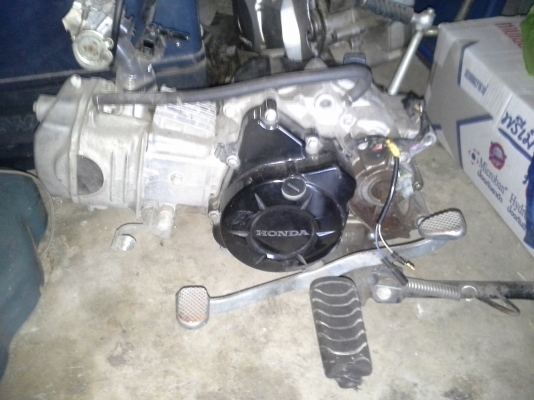 ขายเครื่องเวฟ125 และ 110i ขายเครื่องเวฟ125 และ 110i