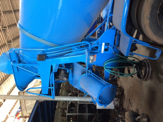 ขายโม่ผสมปูน ขนาด 2.5คิวมือสองจากญี่ปุ่น ติดรถมาจะยกลง เอารถไปต่อดั๊ม ขายโม่ผสมปูน ขนาด 2.5คิวมือสองจากญี่ปุ่น ติดรถมาจะยกลง เอารถไปต่อดั๊ม