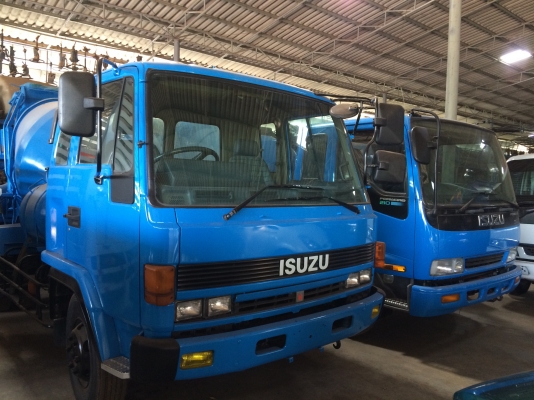 ขายโม่ผสมปูน ขนาด 2.5คิวมือสองจากญี่ปุ่น ติดรถมาจะยกลง เอารถไปต่อดั๊ม ขายโม่ผสมปูน ขนาด 2.5คิวมือสองจากญี่ปุ่น ติดรถมาจะยกลง เอารถไปต่อดั๊ม