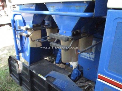 รถเกี่ยวข้าวนั่งขับ    ISEKI    HA25  รหัสสินค้า : 80802217  หรือเพิ่มเติมไดที่ www.nihonmono.com