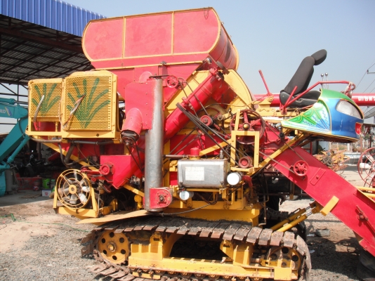 รถเกี่ยวข้าว