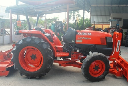 ขายรถไถ Kubota L 3408DI(4WD) พร้อมมีดดันหน้าและอุปกรณ์หลัง รถไร่ สภาพสวยมาก ขายรถไถ Kubota L 3408DI(4WD) พร้อมมีดดันหน้าและอุปกรณ์หลัง รถไร่ สภาพสวยมาก