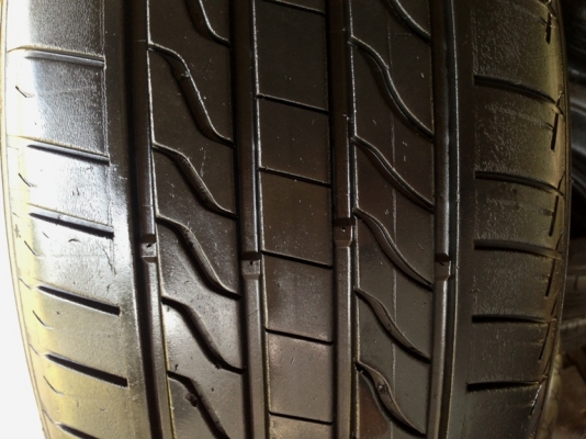 - ขายยาง 215/60/16